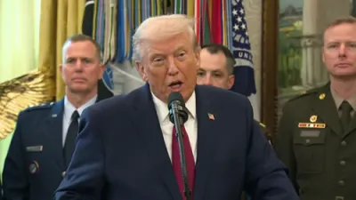 טראמפ זאגט אז די שלום געשפרעכן מיט אוקריינא זענען נענטער ווי סיי ווען פריער.