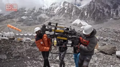 דראונס טראגן שווערע וואג העכער בארג עווערעסט