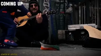 פון חסידיש צו א דראגי - די געשיכטע פון מיילעך קאהן