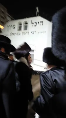 פולע גאלעריע פון שבת חנוכה אין אומן ביי כ"ק אדמו"ר מתורת חכם שליט"א 