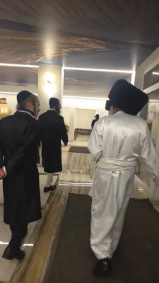 פולע גאלעריע פון שבת חנוכה אין אומן ביי כ"ק אדמו"ר מתורת חכם שליט"א 