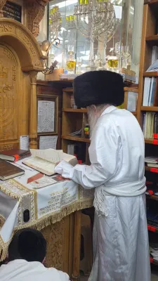 פולע גאלעריע פון שבת חנוכה אין אומן ביי כ"ק אדמו"ר מתורת חכם שליט"א 