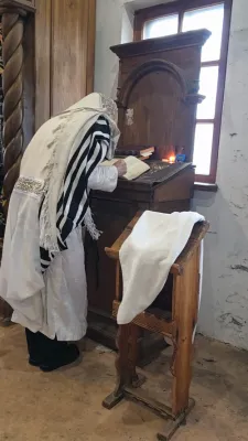 פולע גאלעריע פון שבת חנוכה אין אומן ביי כ"ק אדמו"ר מתורת חכם שליט"א 