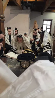 פולע גאלעריע פון שבת חנוכה אין אומן ביי כ"ק אדמו"ר מתורת חכם שליט"א 