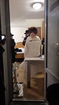 פולע גאלעריע פון שבת חנוכה אין אומן ביי כ"ק אדמו"ר מתורת חכם שליט"א 