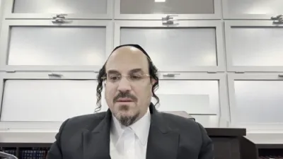  א הערליכע מעשה קביעת עיתים לתורה א סגולה אויף פרנסה - דע ענין פון מאכן א סעודה בהילולת הרה"ק רבי משה מלעלוב זי"ע - דורך הרב אליהו שווארץ ביים שיעור פון עמוד היומי דרשו -פסחים דף פ"ג