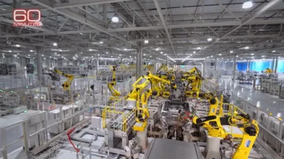 אונזער היינטיגער גאסט איז עטלעס, א מעכטיגע ראבאטישע מאשין