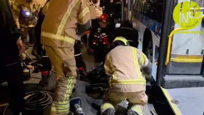 שווערע נייעס פון ירושלים: 13 יעריגע בחור אומגעקומען נאך וואס א אוטובוס האט אים איבערגעפארן בשעת די גרויסטארטיגע פראטעסט אנטקעגן די גזירות הגיוס היינט אין ירושלים