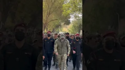 איראקער מיליטאנטן באהויפטן אז זיי האבן א מארש צו אונטערדריקן דעם איראנער אויפשטאנד.