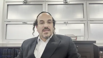 א הערליכע מעשה פון הרה"ק רבי ישעי'לע מקערסטיר זי"ע - דורך הרב אליהו שווארץ ביים שיעור פון עמוד היומי דרשו -פסחים דף פ"ח