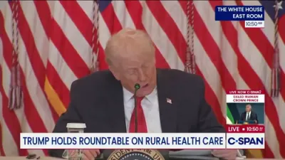 טראמפ איז מסביר זיין מהלך אין העלטקעיר 