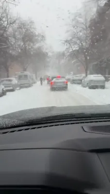 1 אזייגער צופרי: שניי שטורעם אפדעיט.