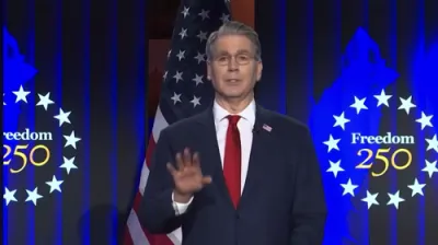 טרעזשורי סעקרעטאר בעסענט דרינגט פאר רואיגקייט צווישן וואקסנדע האנדל שפאנונגען.