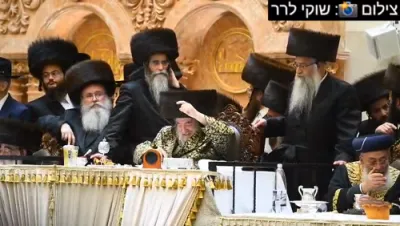 שמחת החתונה בחצר הקודש וויזניץ 