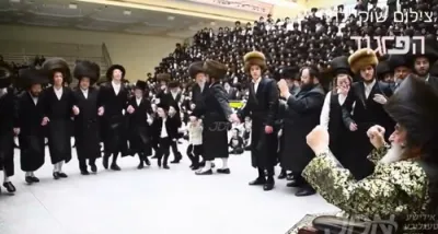 שמחת החתונה בחצר הקודש וויזניץ 