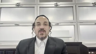 א הערליכע מעשה פון דע זכות פון שמירת שבת - דורך הרב אליהו שווארץ ביים שיעור פון עמוד היומי דרשו -פסחים דף צ"ח