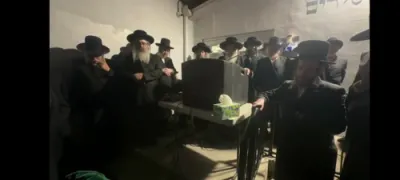 טייל פון די דברי הספד מאת כ"ק אדמו"ר מסאטמאר שליט"א ביים לויה פון הרבני הנדיב ר' ישראל גאלדבערגער ז"ל, נארט מיאמי, פלארידע