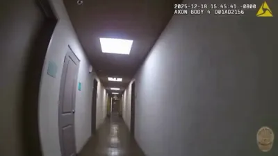 מאן טויטלעך דערשאסן דורך LAPD נאכדעם וואס ער האט אטאקירט פאליציי מיט א מעסער.