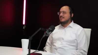 איך האב אים געוואלט זען - אבער די צייט איז אויסגעלאפן - א טאטנ'ס רעפלעקטירונג אויף ליבשאפט צו זיין קינד און די שוועריגקייטן פון אים נישט טרעפן