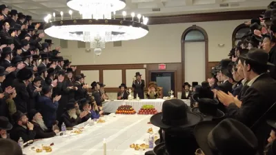 חמשה עשר בשבט בחצר הקודש סקולען פון לעיקוואד