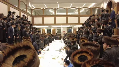 כ"ק אדמו"ר מסקולען שליט"א פון לעיקוואד אויף שבת קודש אין דרום לעיקוואד שכונת אוק וויין