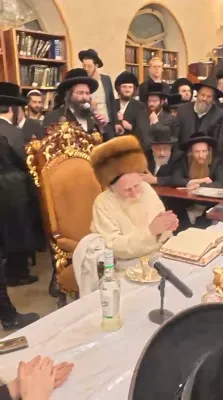 חמשה עשר בשבט בחצר הקודש תורת חכם 