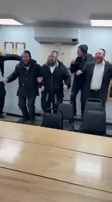 כ"ק אדמו"ר מקרעטשניף כפר עטה שליט"א אין ניו יארק חלק ה'