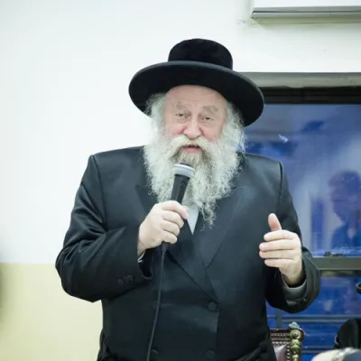  די הארץ רייסענדע געפיל פון א בחור וואס ווערט נישט אנגענימן אין ישיבה - דרשה ארויפגעלייגט לרגל היומא ד'הילולא פון כ"ק אדמו"ר מחוסט זצ"ל 