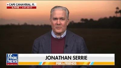 נאס"א און ספעיס-עקס פילן אן די ISS מיט פיר אסטראנאטן.