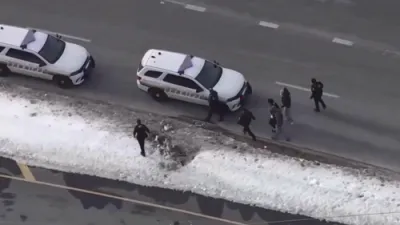 פאליציי ארעסטירן 16 יעריגע נאך שיסעריי אין א הויעך שולע אין מערילענד.