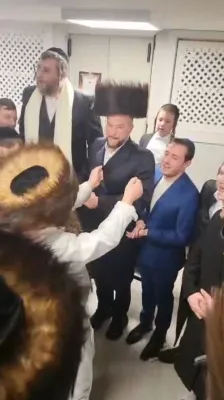 פרישע בילדער און ווידיאוס פון כ"ק אדמו"ר מקרעטשניף כפר עטה שליט"א אין ניו יארק 