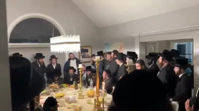 פרישע בילדער און ווידיאוס פון כ"ק אדמו"ר מקרעטשניף כפר עטה שליט"א אין ניו יארק 