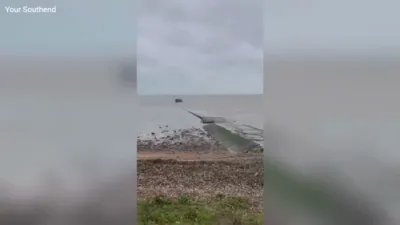 עמעזאן טראק פארט אריין אין וואסער מיטן דזשי פי עס אנווייזונג...