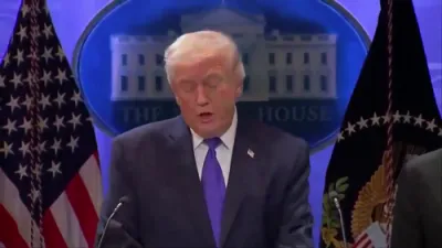 פרעזידענט טראמפ קריטיקירט געריכט נאכדעם וואס גלאבאלע טאריפס זענען אפגעשטעלט געווארן.