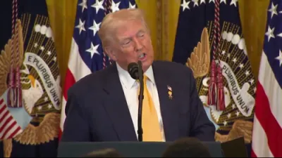 טראמפ באהויפטעט היסטארישע דזשאב וואוקס פאר שווארצע אמעריקאנער.