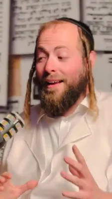 וועלוול עפנט א פאדקעסט...