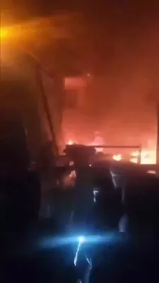 פאקיסטאנער לופט אטאקעס האבן געהארגעט 17 אפגאנישע ציווילע אין גרעניץ דיסטריקטן.