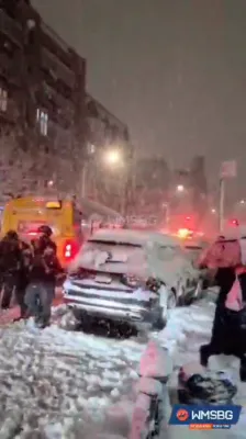 פולע שניי סצענעס אין וויליאמסבורג 