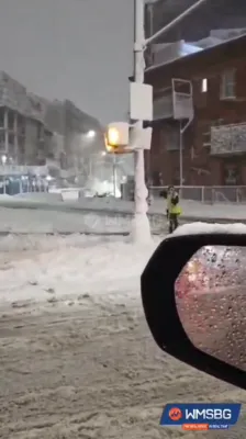 פולע שניי סצענעס אין וויליאמסבורג 