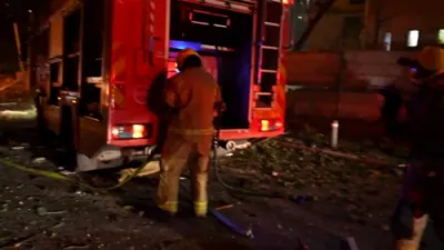 איראנע באליסטישע ראקעט פאַרוואונדעט צענדליגע אין תל אביב.