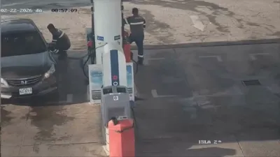 באוואפנטע מעקסיקאנער קארטעל קען נישט אנצינדן א ברענשטאף סטאנציע.