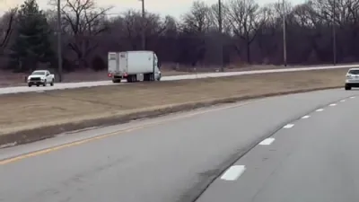 א דרייווער פארט ראנג וועי אין מיזורי