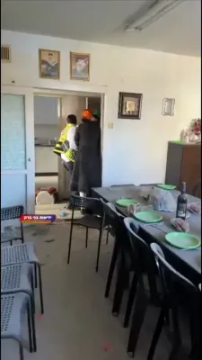 ניסים אין בני ברק ווען א הויז איז געשעדיגט געווארן פון א איראנע מיסל חוץ די פורים טיש