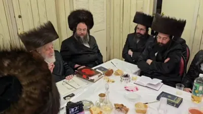  סעודת הילולא דל  כ"ק אדמו"ר מהר"י  מליסקא זצוק"ל  בראשות בניו כ"ק האדמורי"ם מליסקא ומהיבנוב שליט"א 