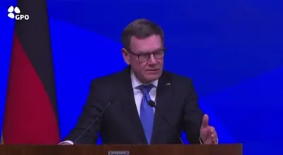 דייטשלאנד ווארנט איראן אז זי וויל עלימינירן מדינת ישראל.