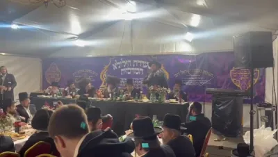 חלק ג': חנוכת מקוה הטהרה המפואר ליזענסק , סיום כתיבת ס"ת וסעודת ההילולא המרכזית אצל רבי ר אלימלך'ס הויף ליזענסק פולין