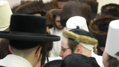 פורים בצל כ"ק אדמו"ר מניקלשבורג שליט"א