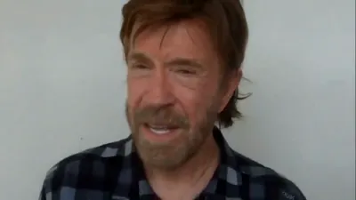 טשאק נאריס - געשטארבן פרייטאג - דערקלערט פארוואס ער האט פארלאזט די דעמאקראטן.