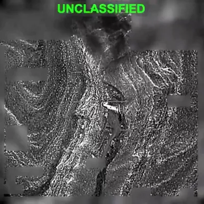 אמעריקאנער קעמפער אטאקירט איראנע ראקעט טונעל 