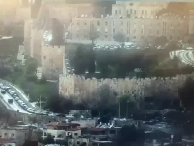 איראנישע באליסטישע ראקעט דעבריס האבן געטראפן ירושלים'ס אלטשטאט.